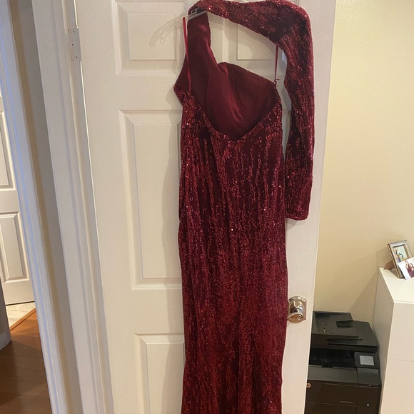 Portia & Scarlett PS2045 Red Gown - Picture 4 of 8